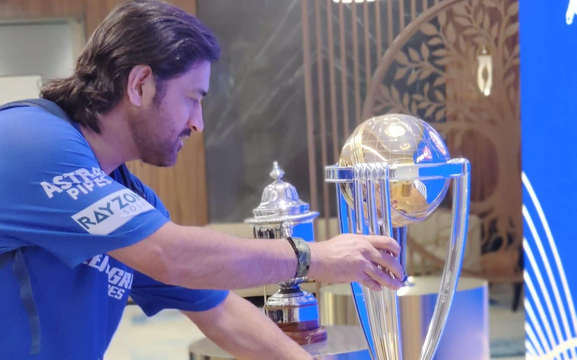 MS Dhoni Shares Nostalgic Moments With World Cup 2011 Trophy Before MI vs CSK (Check Pics)